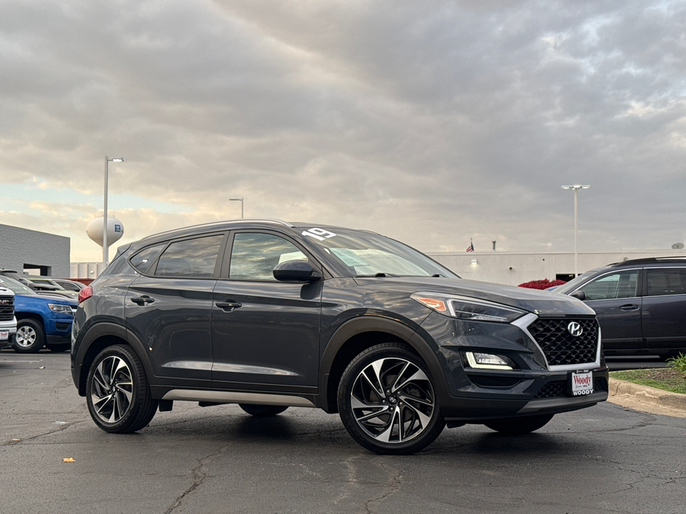 2019 Hyundai Tucson Sport 2