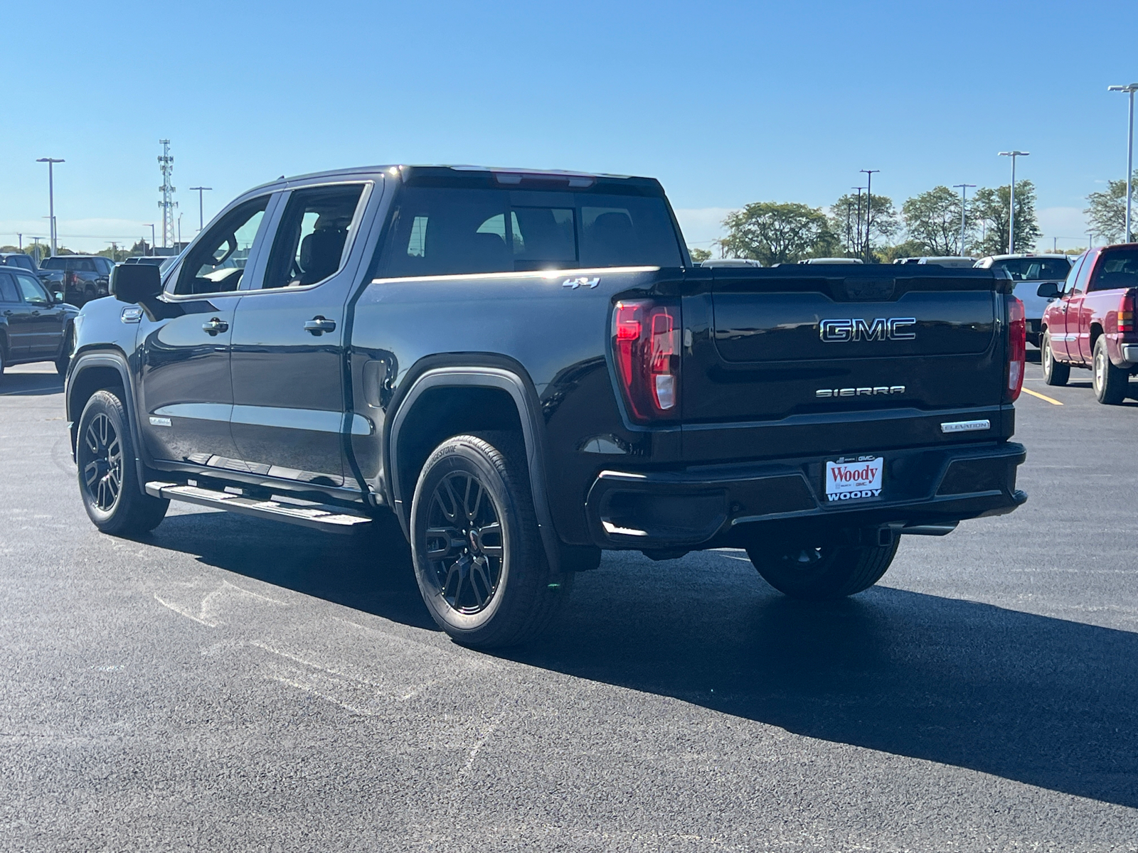 2024 GMC Sierra 1500 Elevation 6