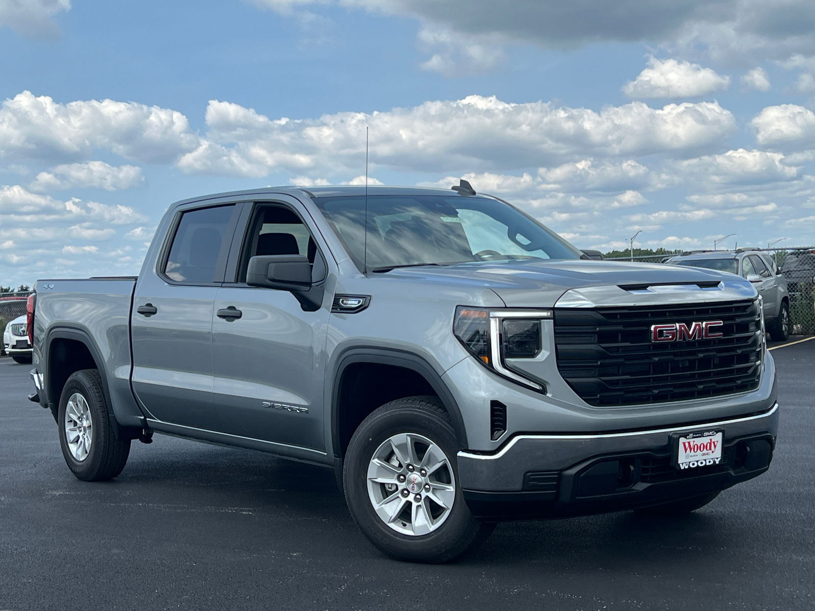 2024 GMC Sierra 1500 Pro 2