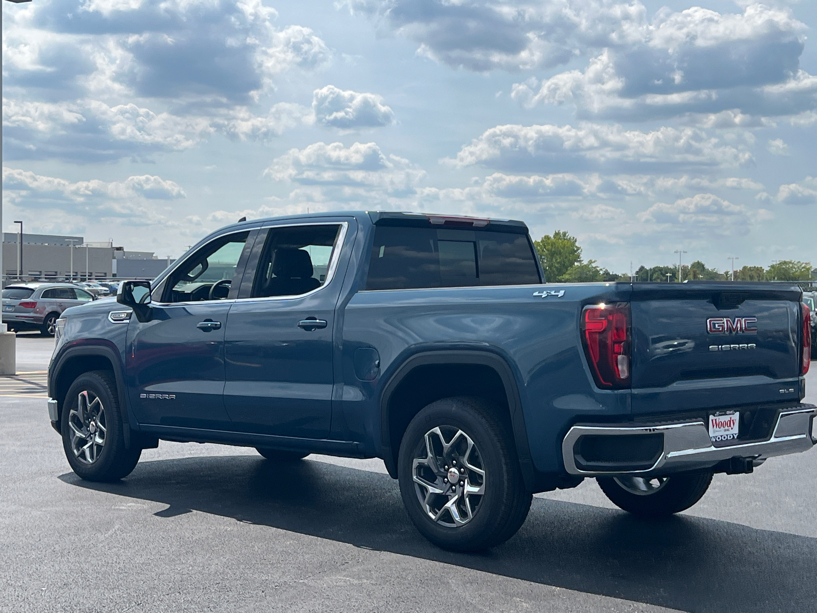 2024 GMC Sierra 1500 SLE 6