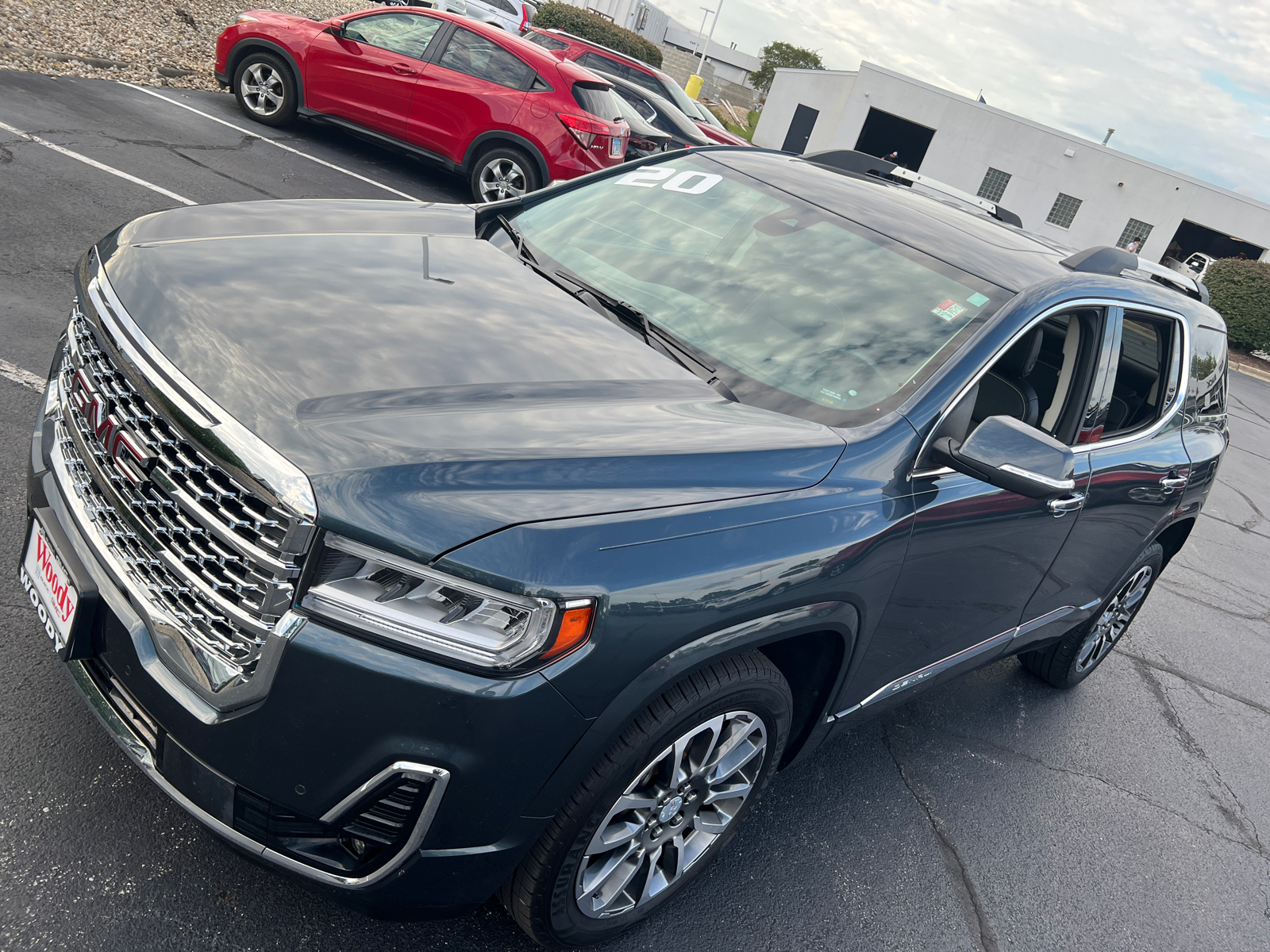 2020 GMC Acadia Denali 10