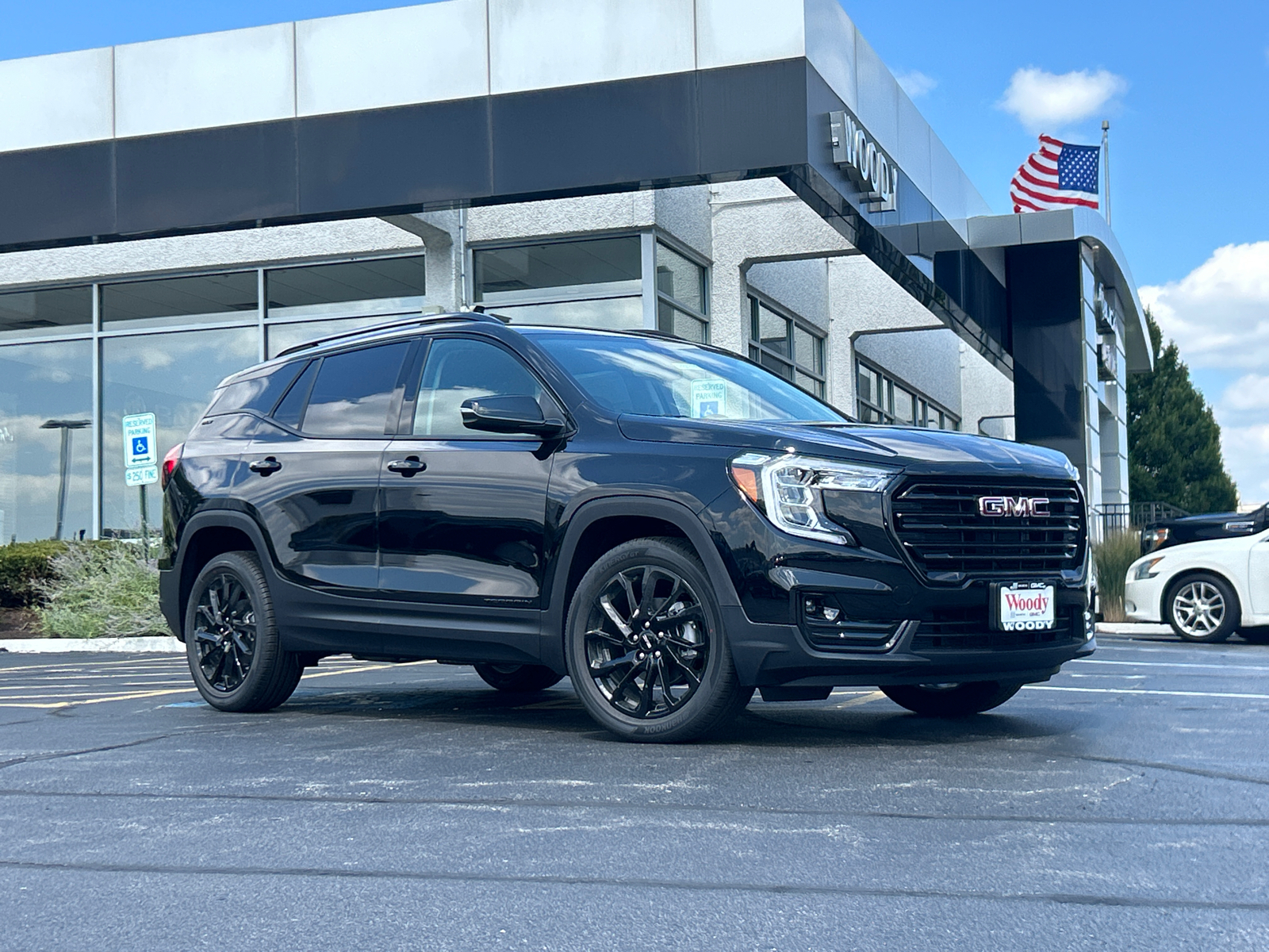 2024 GMC Terrain SLT 2