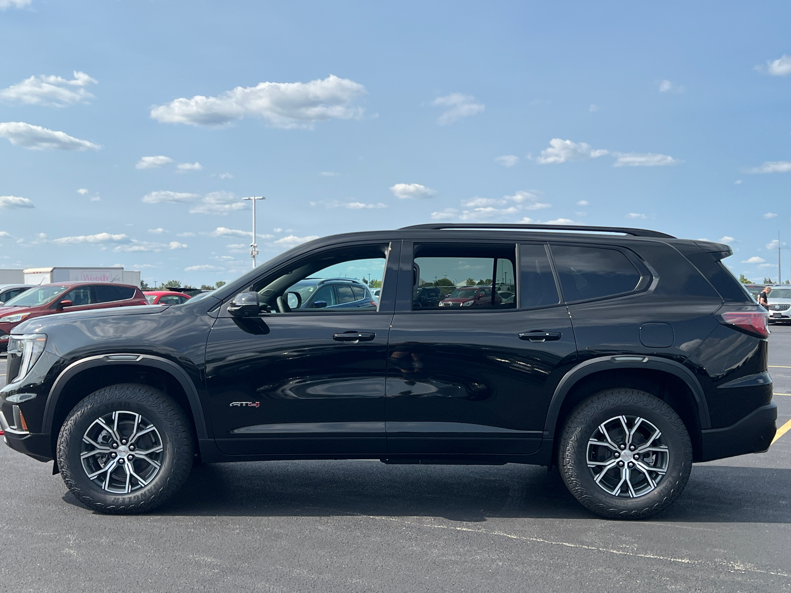 2024 GMC Acadia AT4 5