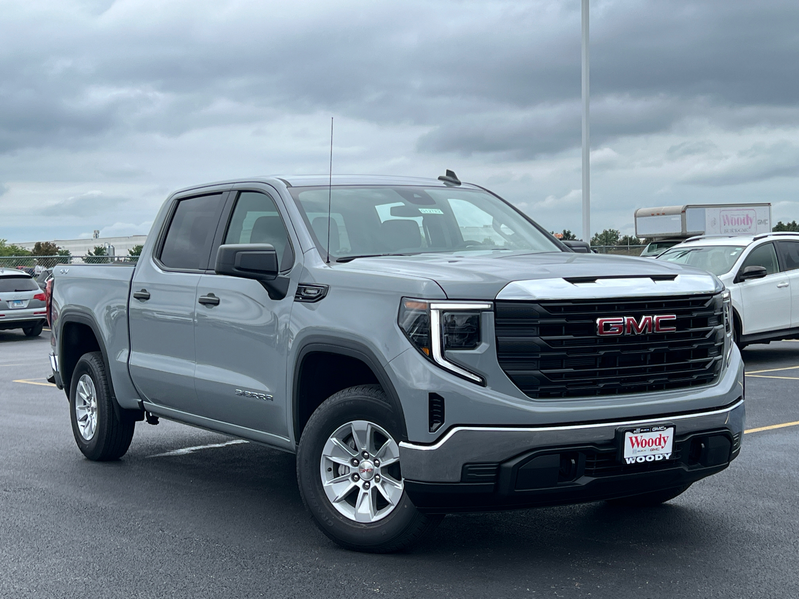 2024 GMC Sierra 1500 Pro 2