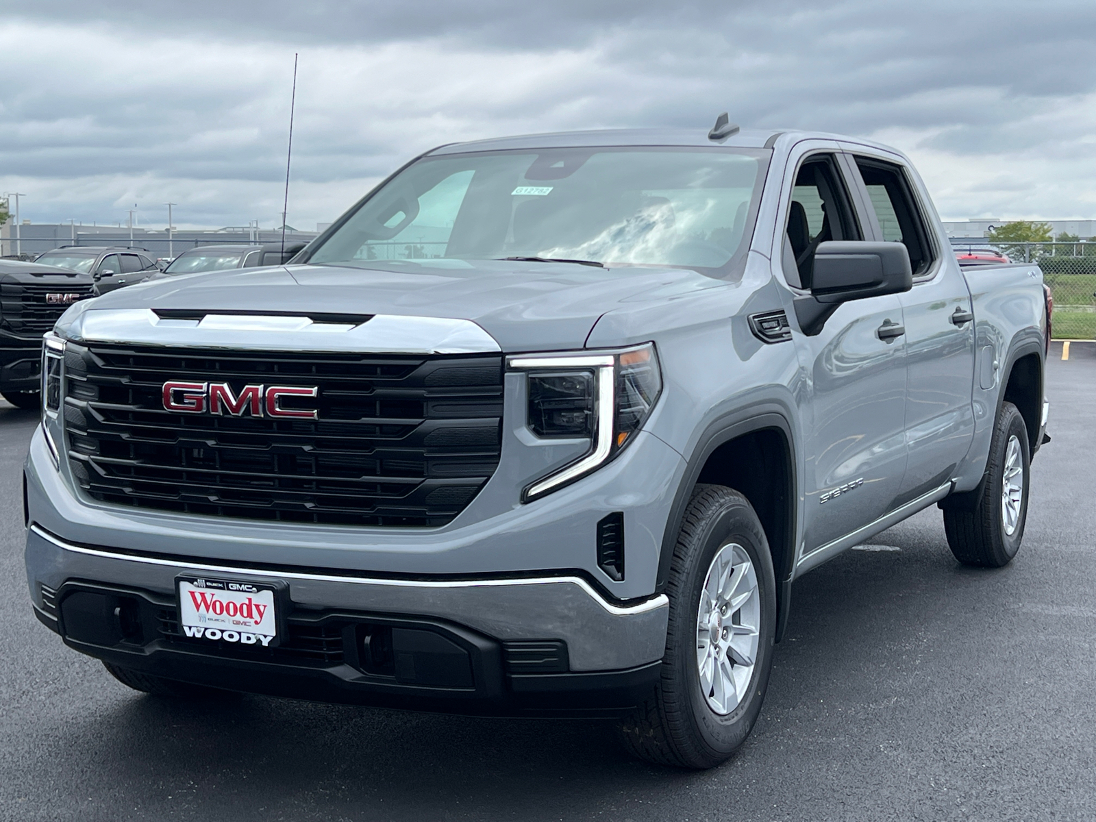 2024 GMC Sierra 1500 Pro 4