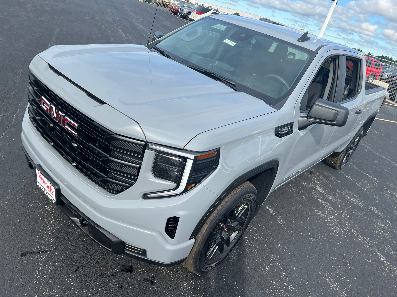 2024 GMC Sierra 1500 Pro 10