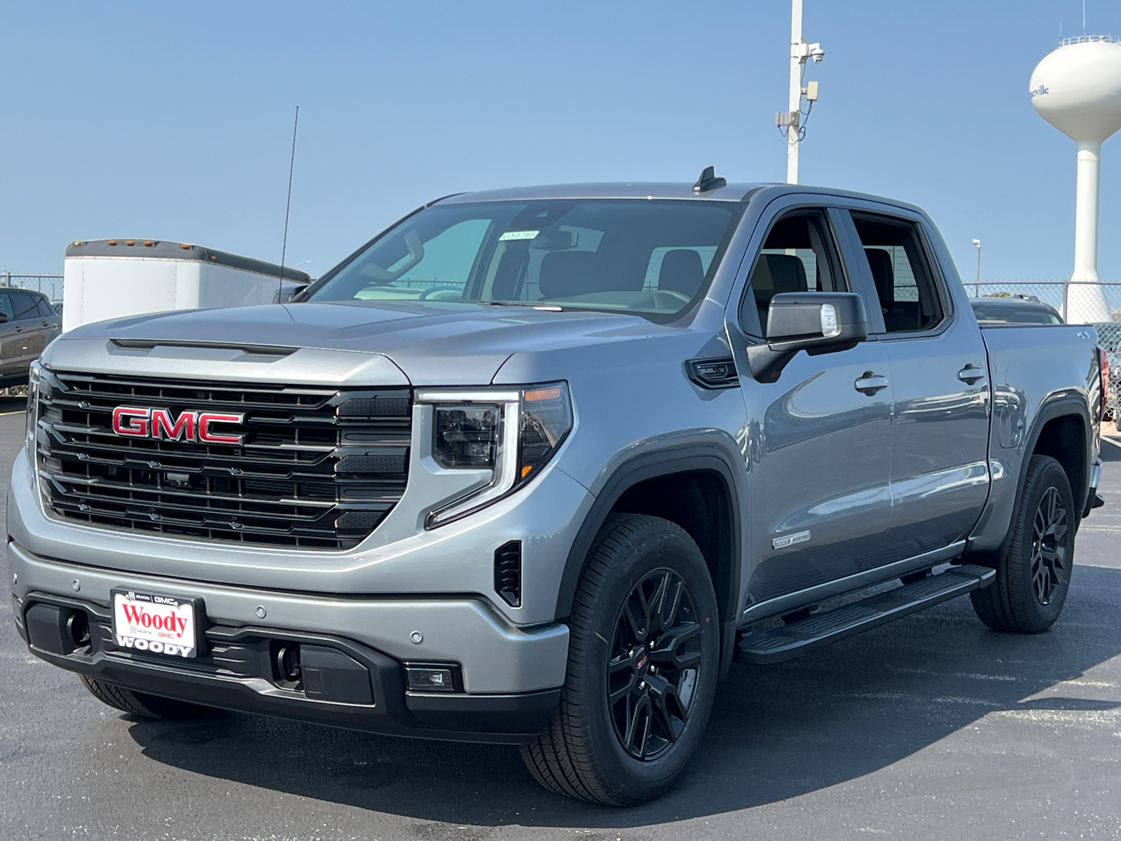 2024 GMC Sierra 1500 Elevation 4