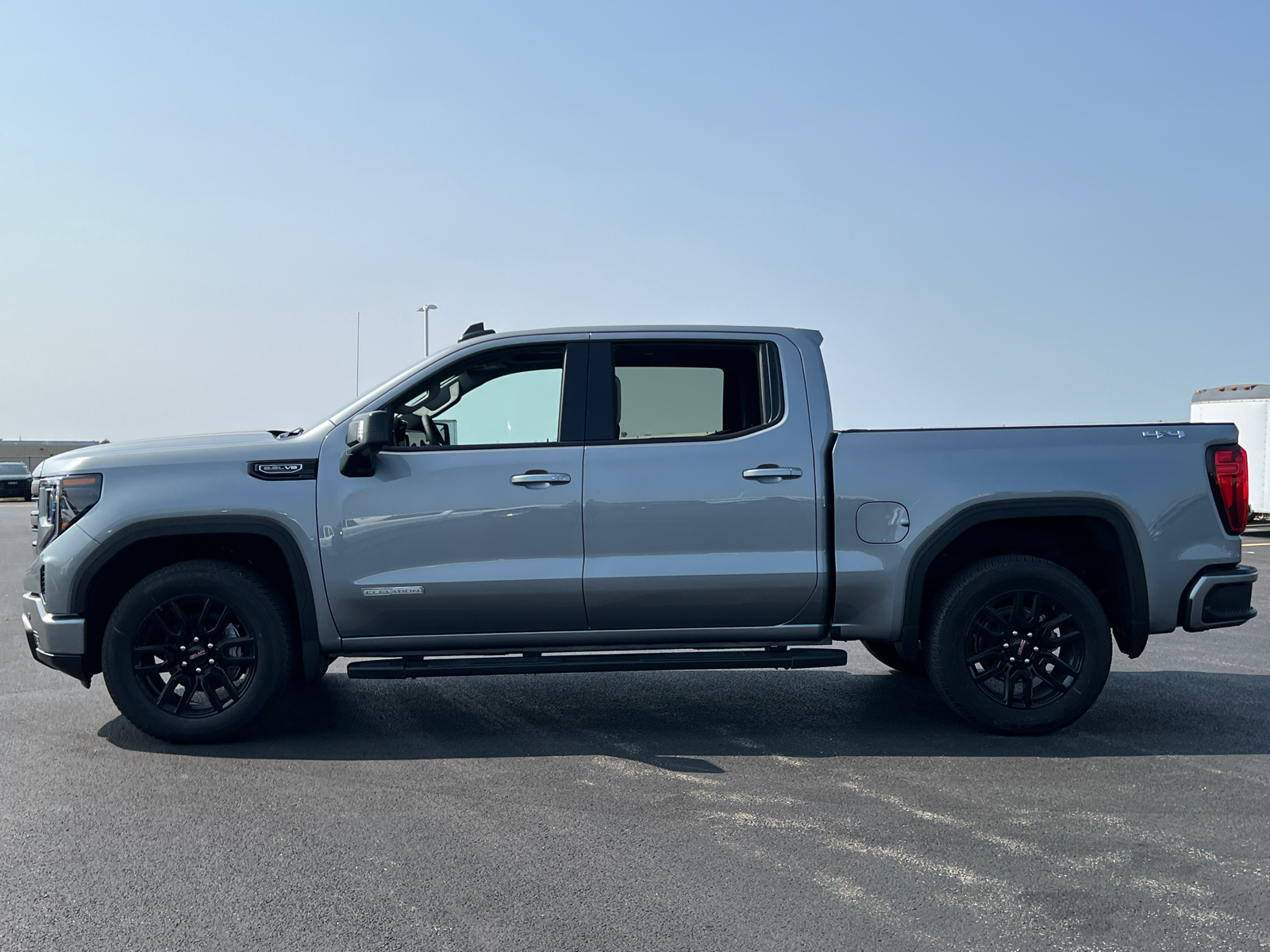 2024 GMC Sierra 1500 Elevation 5