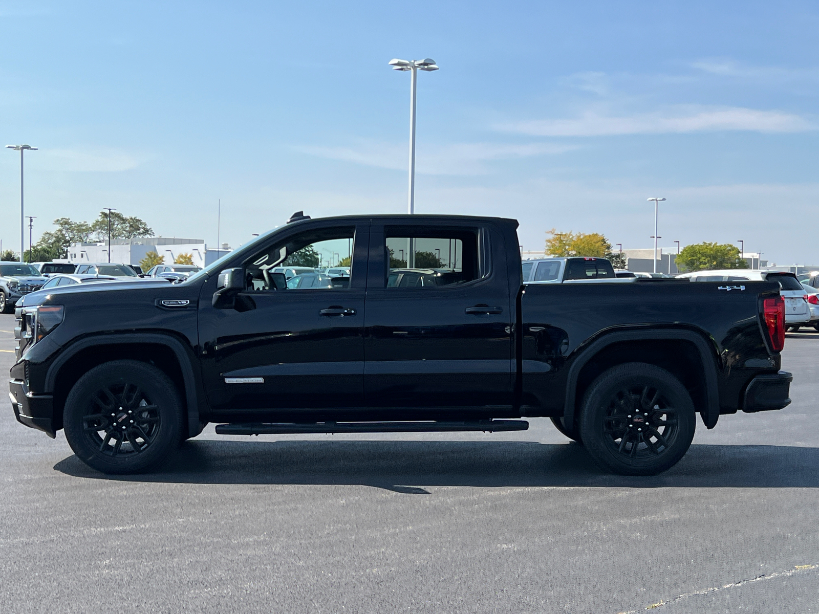 2024 GMC Sierra 1500 Elevation 5