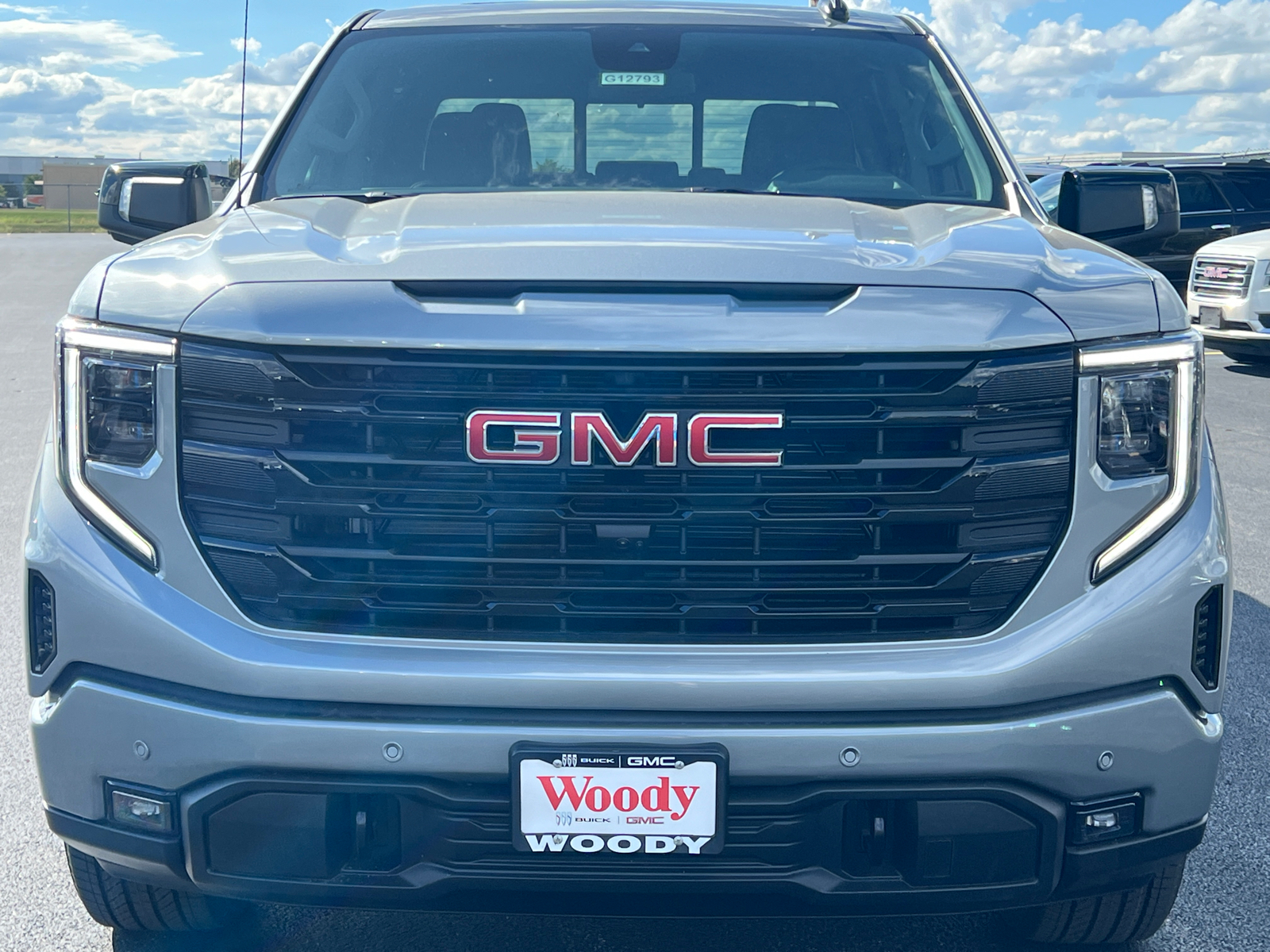 2024 GMC Sierra 1500 Elevation 3