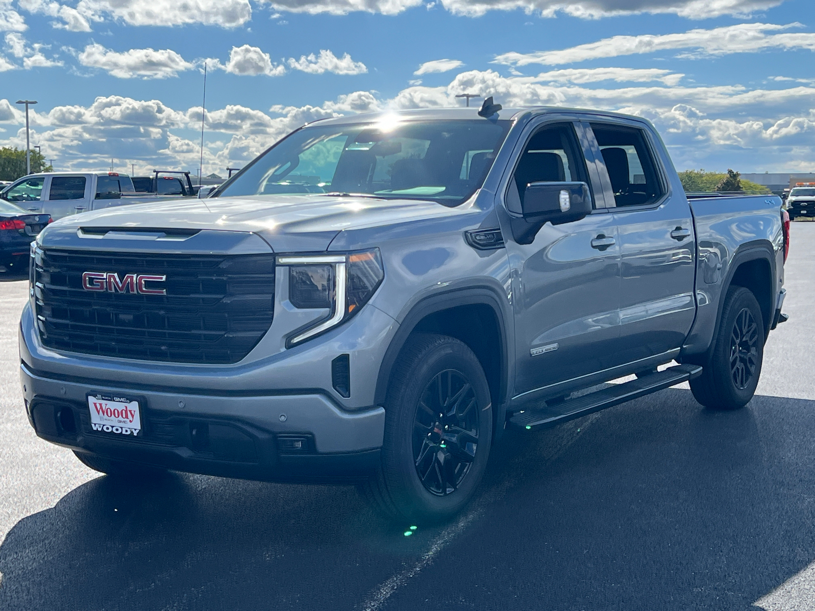 2024 GMC Sierra 1500 Elevation 4