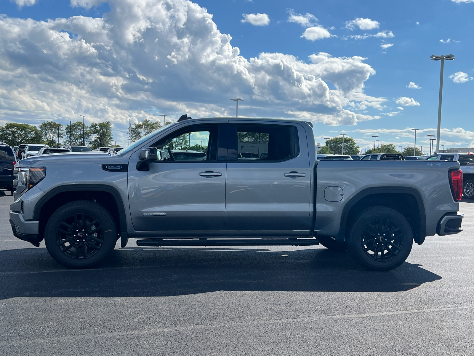 2024 GMC Sierra 1500 Elevation 5