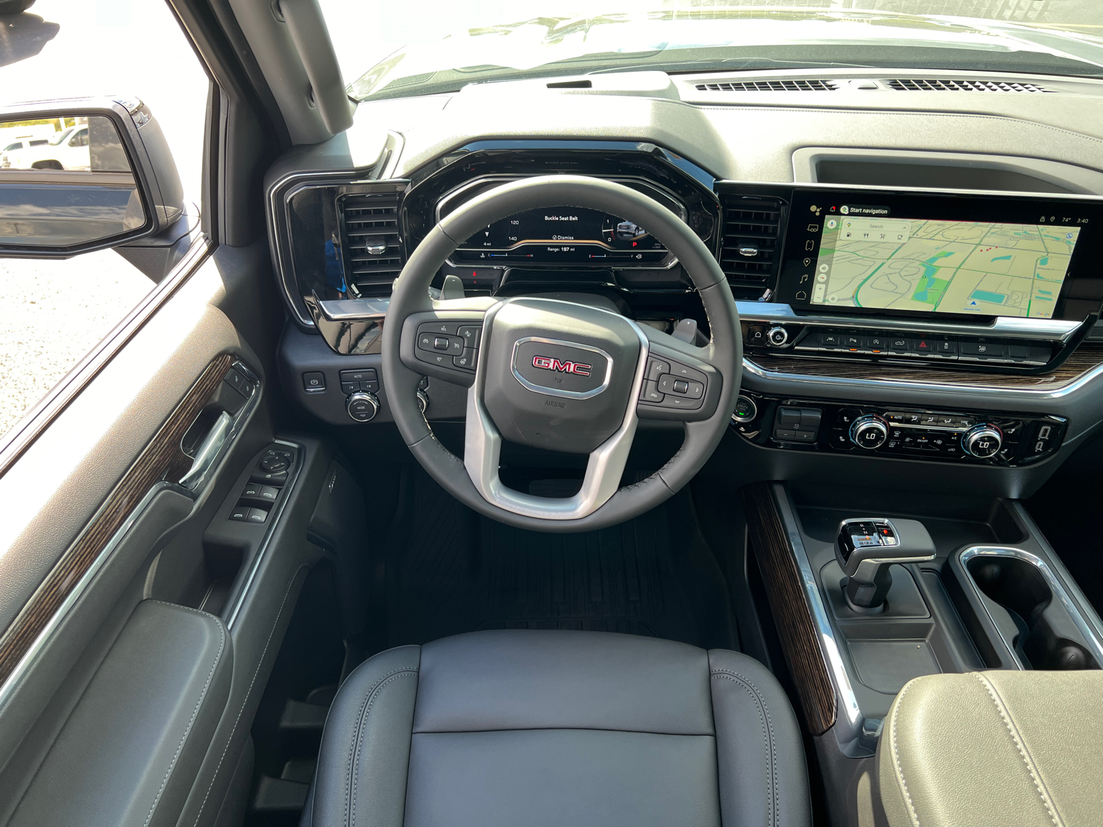 2024 GMC Sierra 1500 Elevation 31