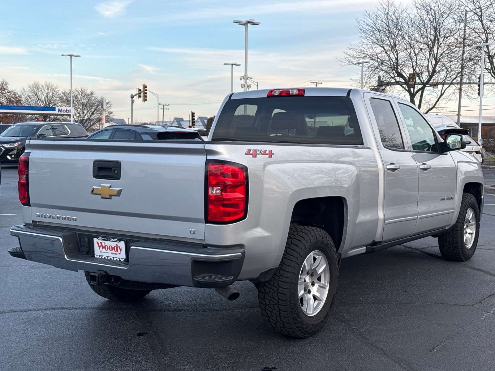 2018 Chevrolet Silverado 1500 LT 8