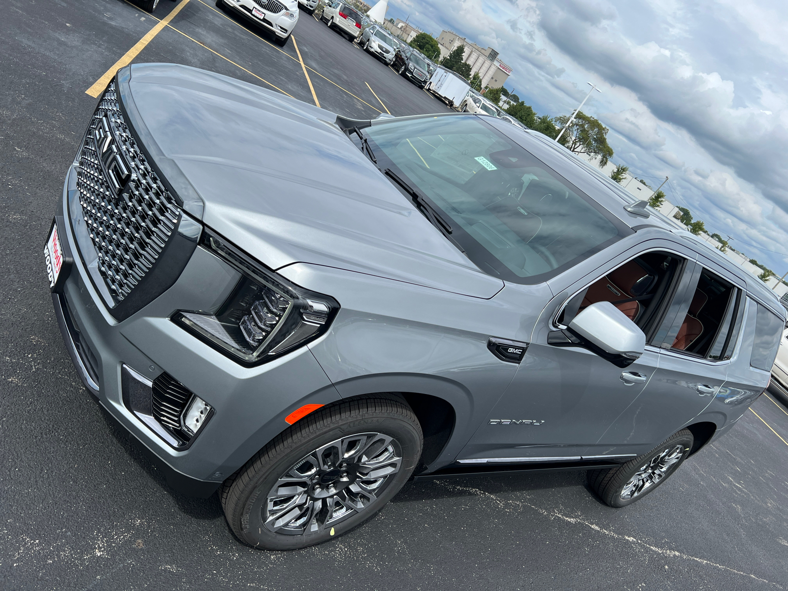 2024 GMC Yukon Denali Ultimate 10