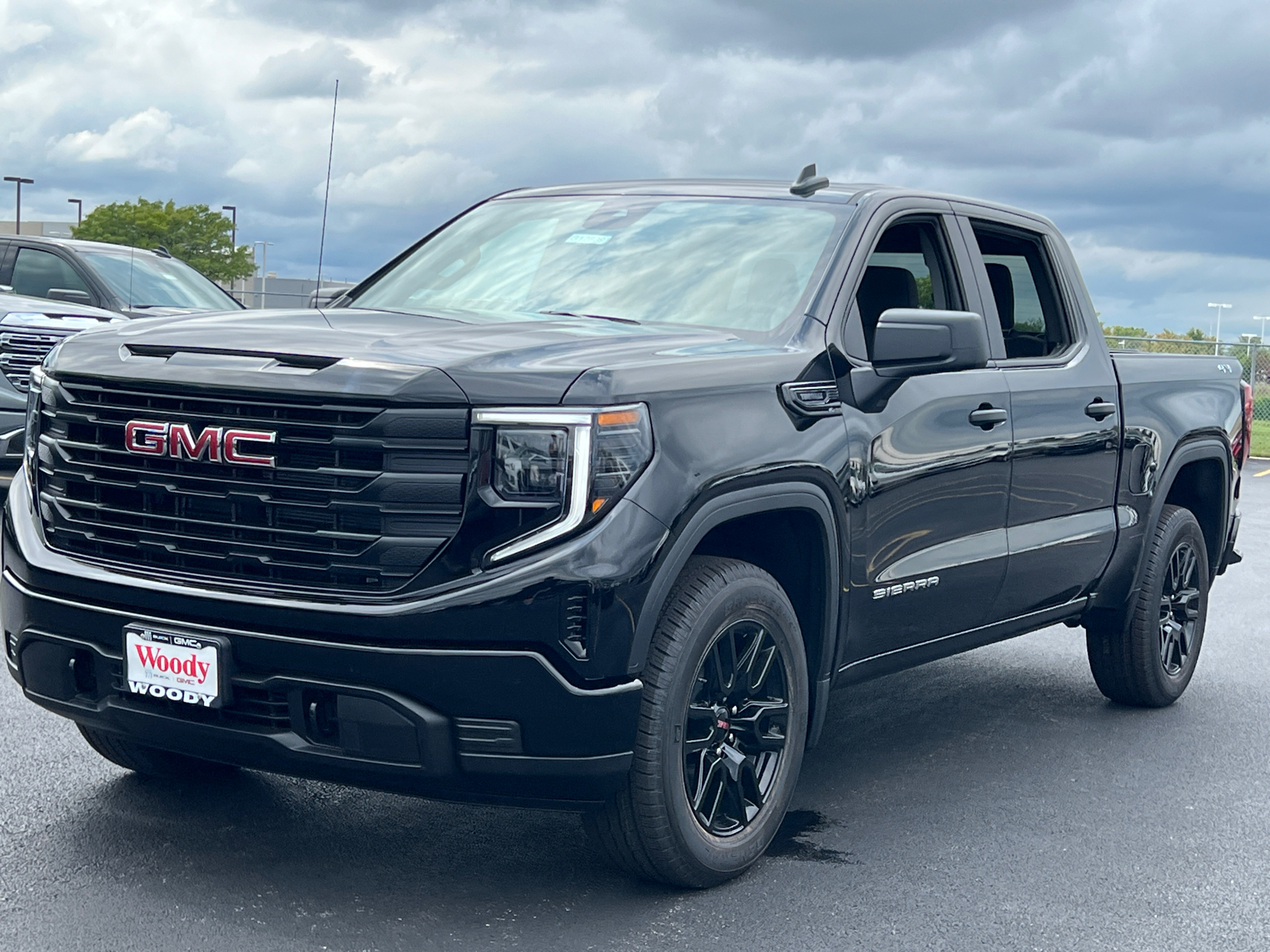 2024 GMC Sierra 1500 Pro 4