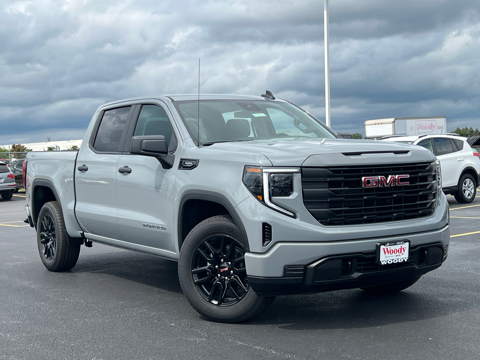 2024 GMC Sierra 1500 Pro 2