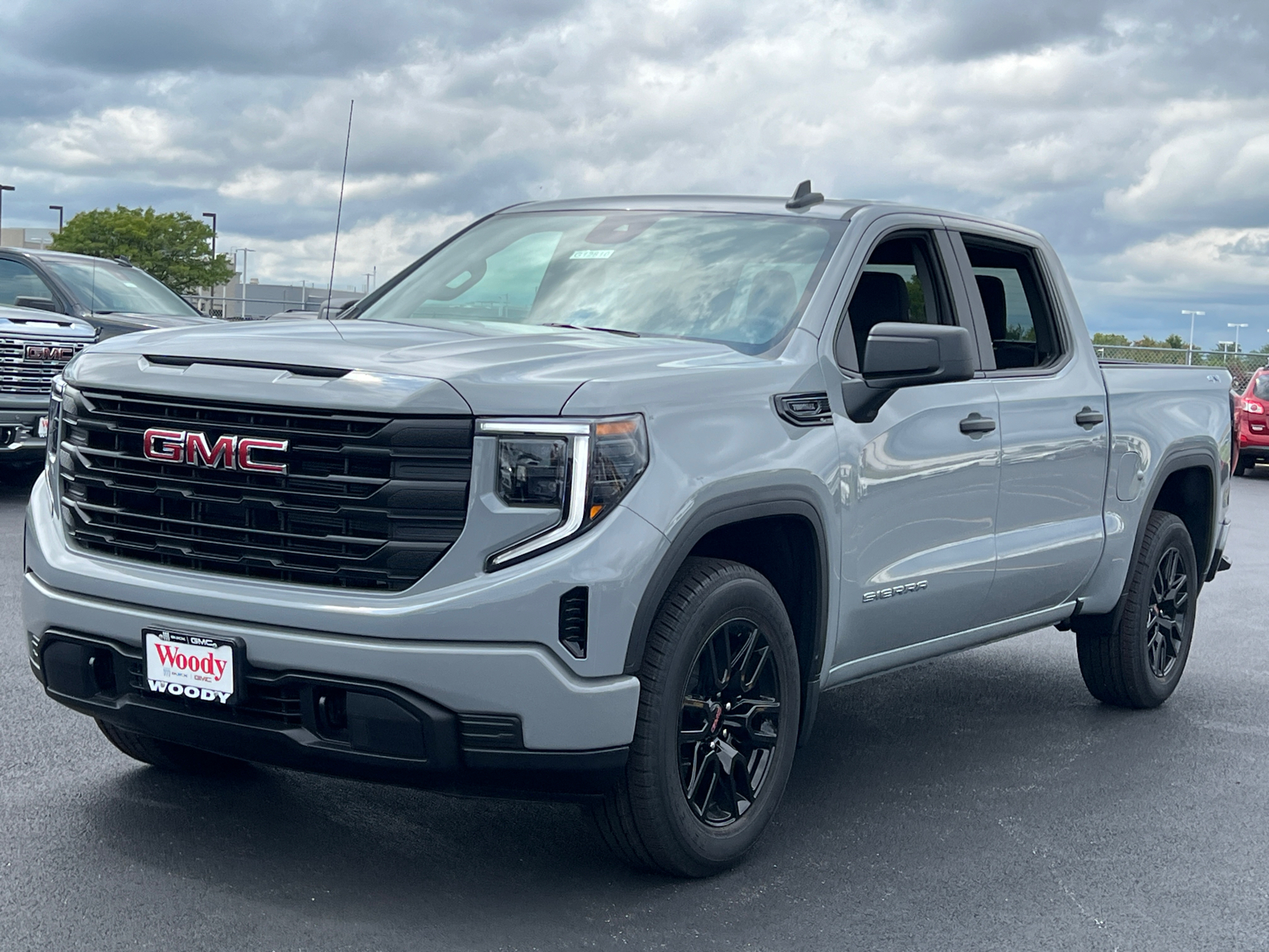 2024 GMC Sierra 1500 Pro 4