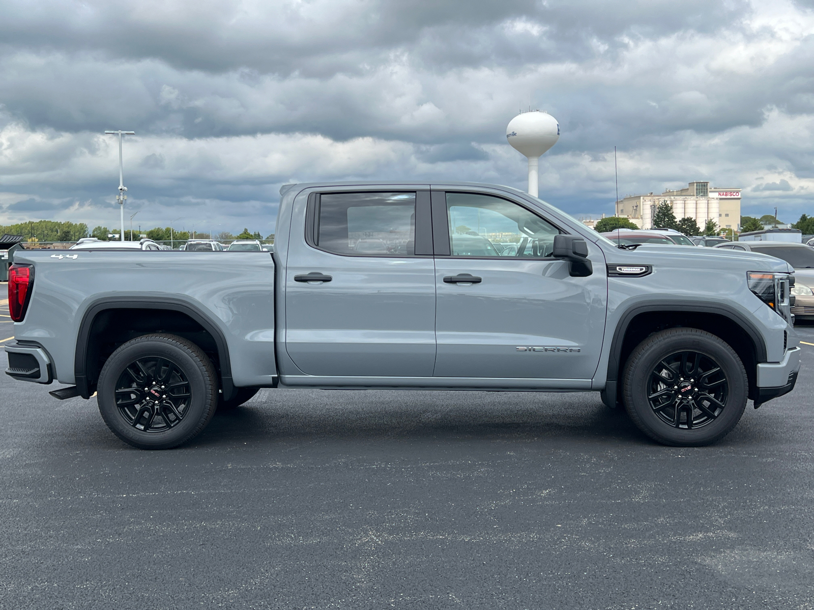 2024 GMC Sierra 1500 Pro 9