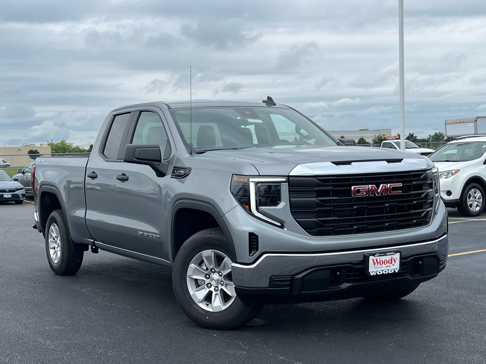 2024 GMC Sierra 1500 Pro 2