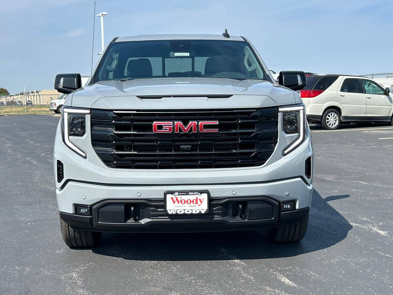 2024 GMC Sierra 1500 Elevation 3