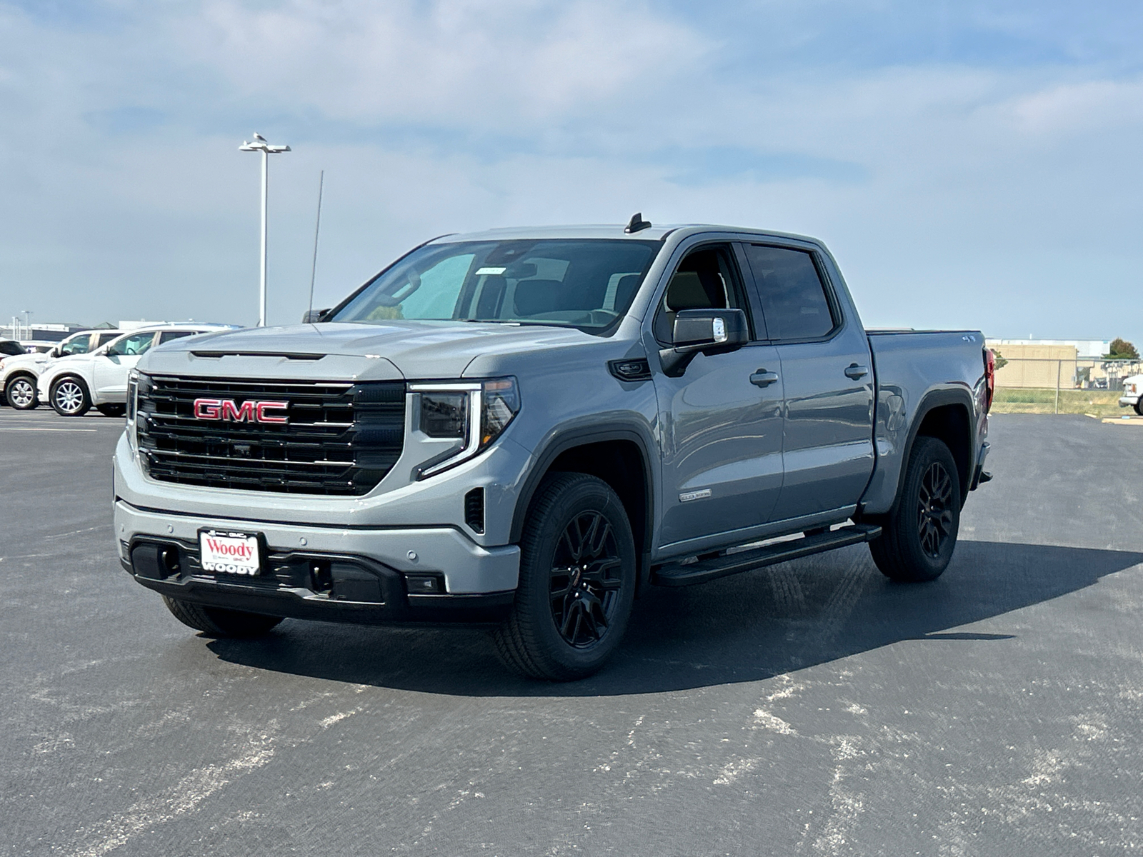 2024 GMC Sierra 1500 Elevation 4