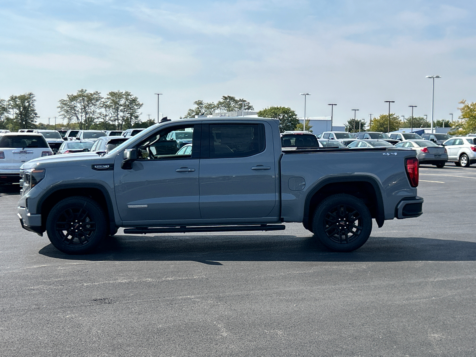 2024 GMC Sierra 1500 Elevation 5