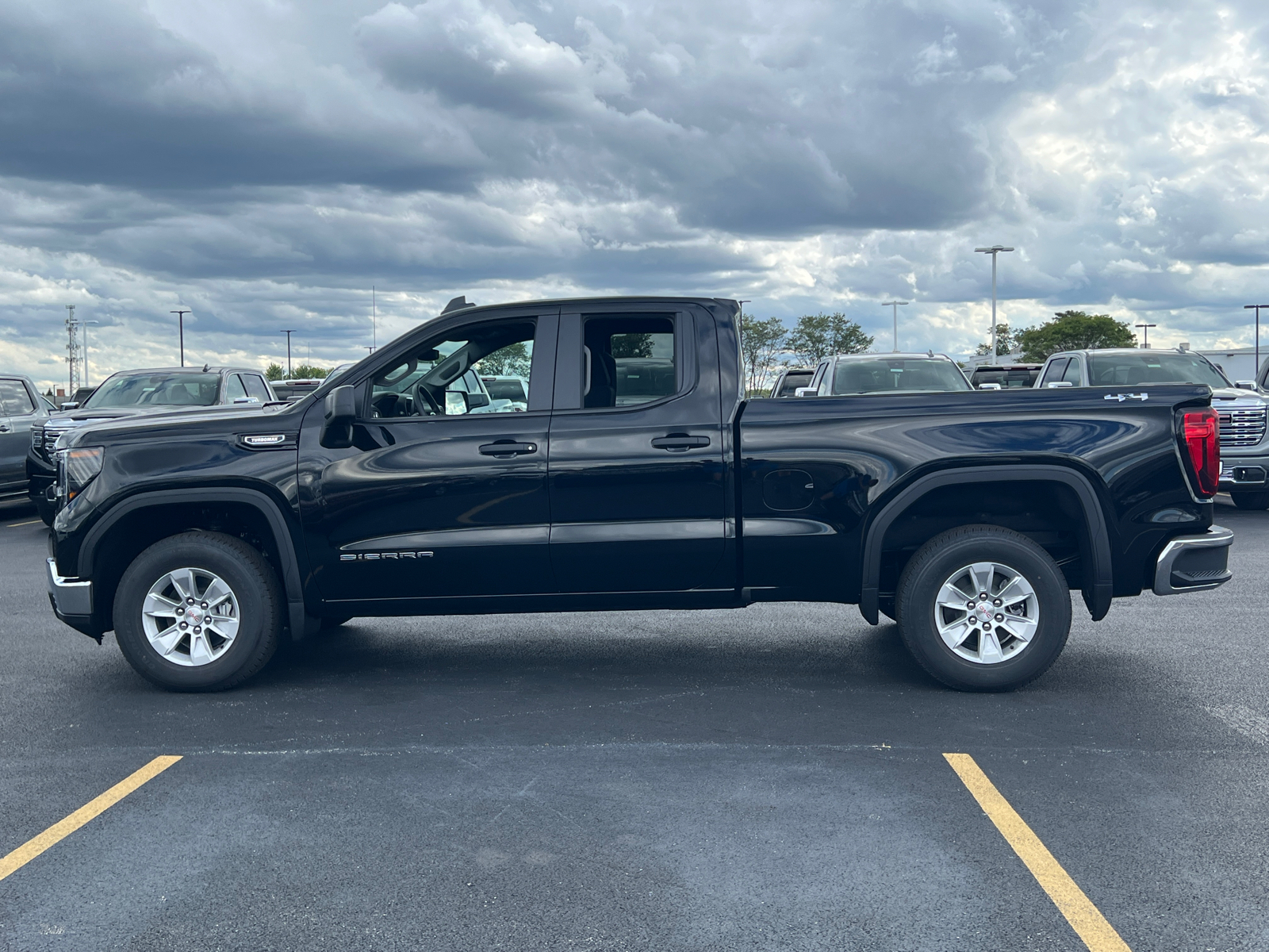 2024 GMC Sierra 1500 Pro 5