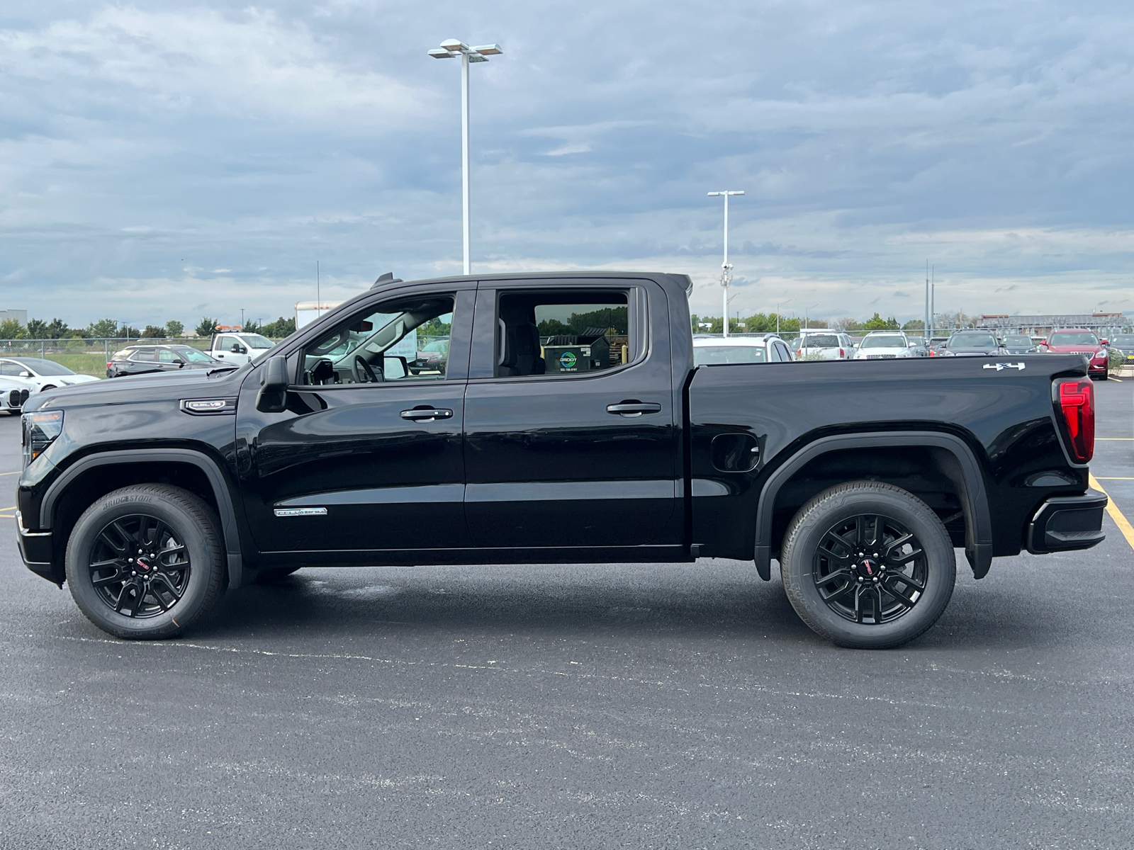 2024 GMC Sierra 1500 Elevation 5