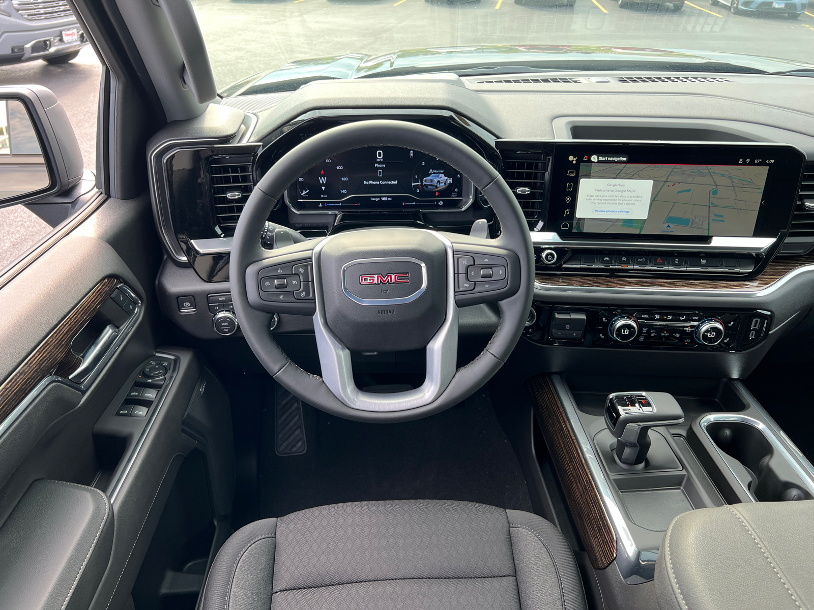 2024 GMC Sierra 1500 Elevation 31