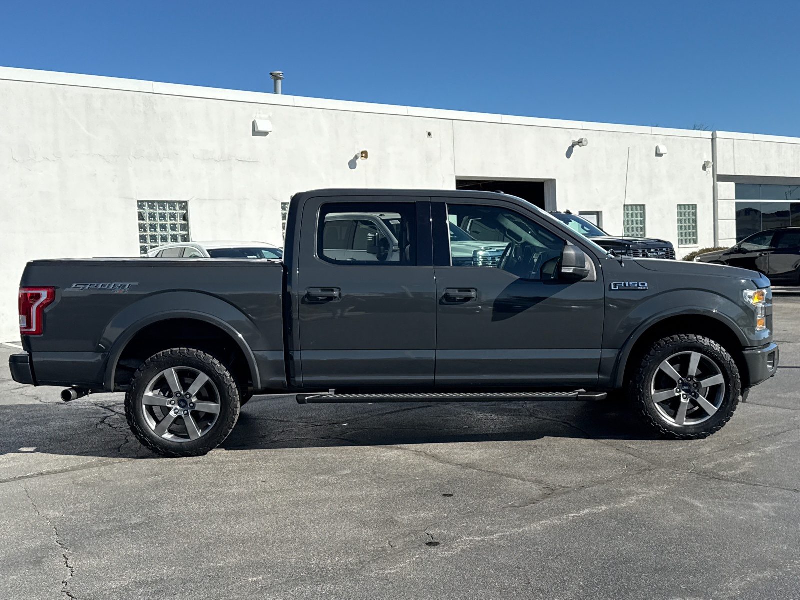 2016 Ford F-150 XLT 9