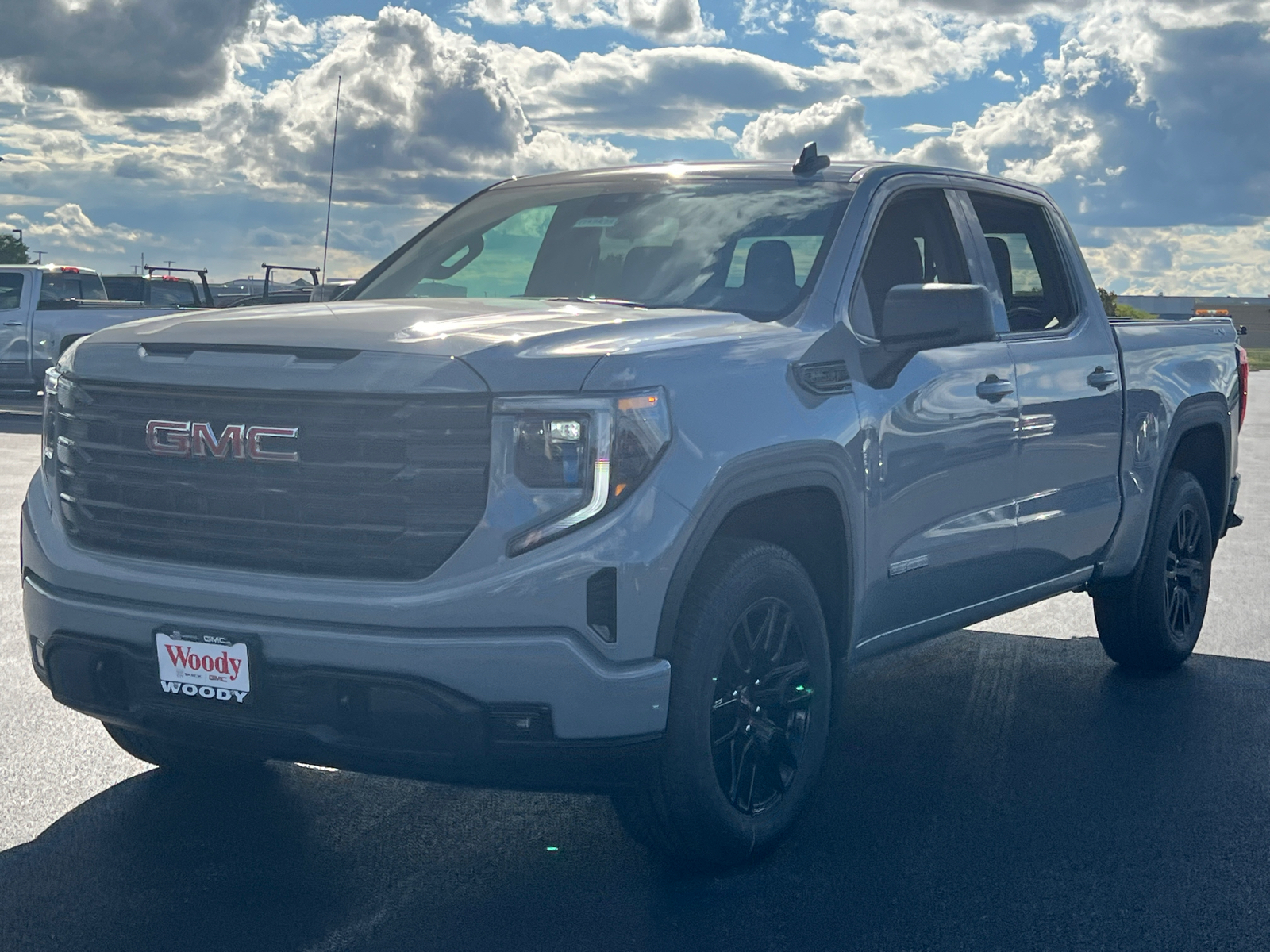 2024 GMC Sierra 1500 Elevation 4