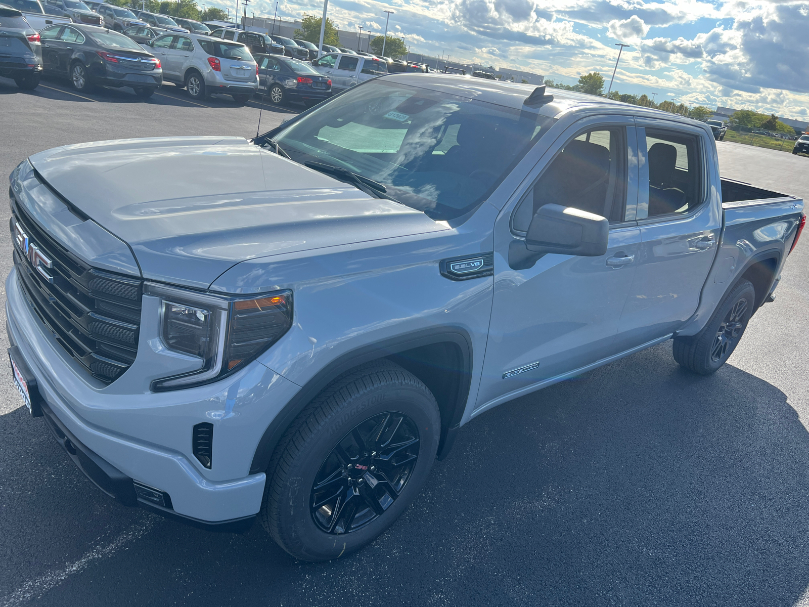 2024 GMC Sierra 1500 Elevation 10