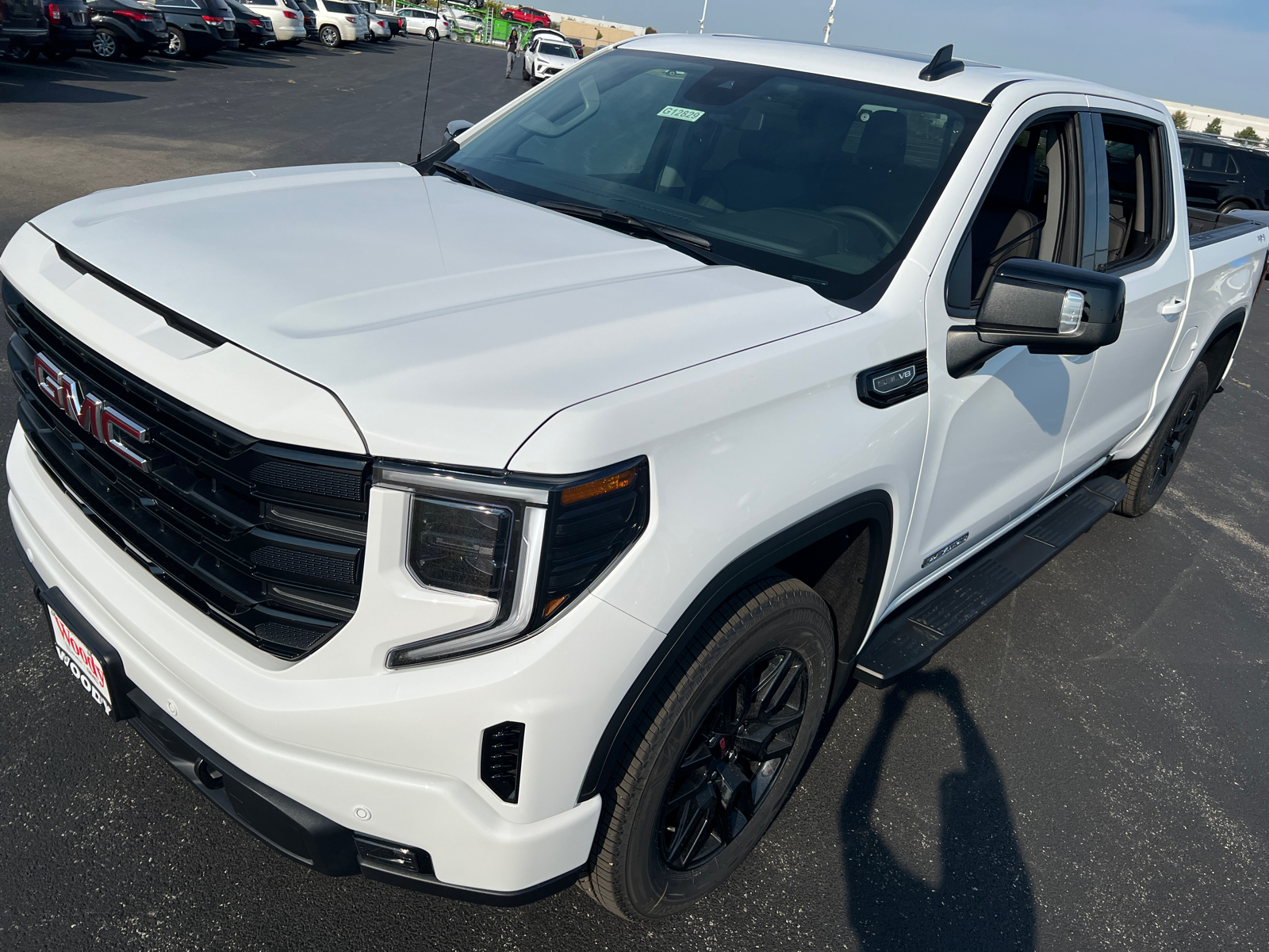 2024 GMC Sierra 1500 Elevation 10