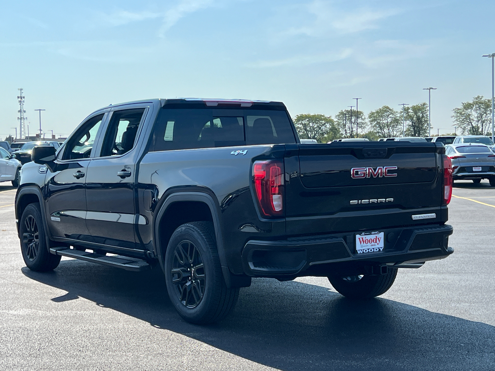 2024 GMC Sierra 1500 Elevation 6