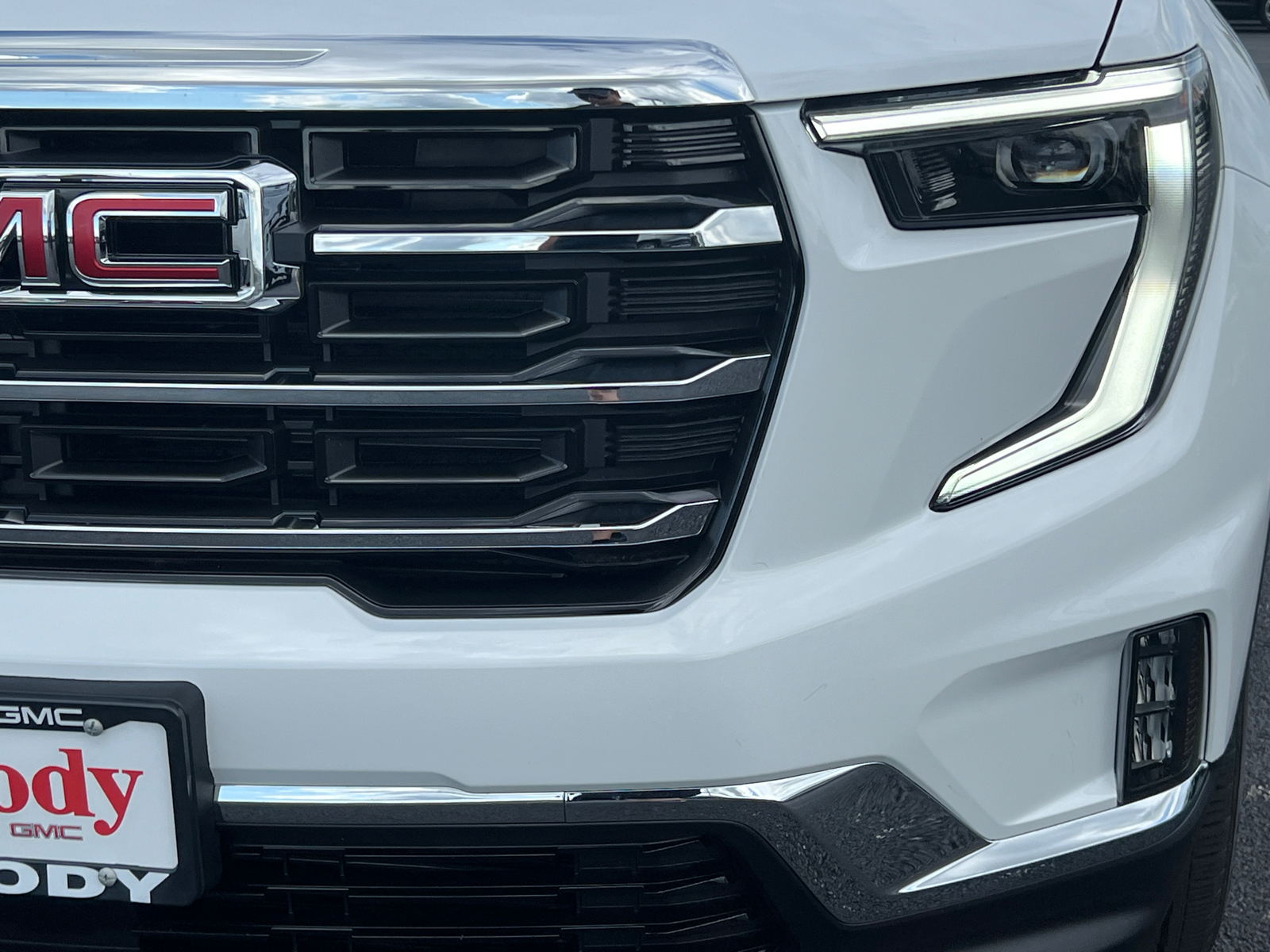 2024 GMC Acadia Elevation 11