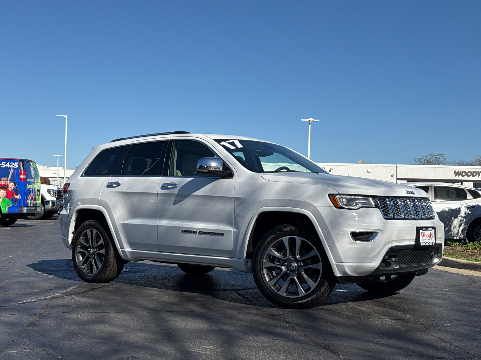 2017 Jeep Grand Cherokee Overland 2