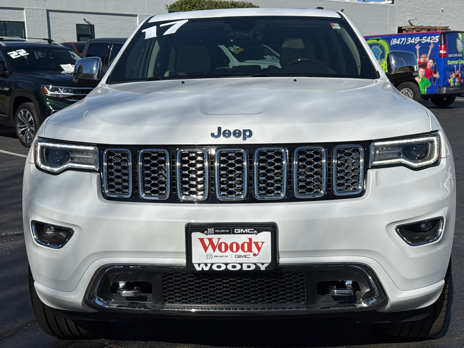 2017 Jeep Grand Cherokee Overland 3