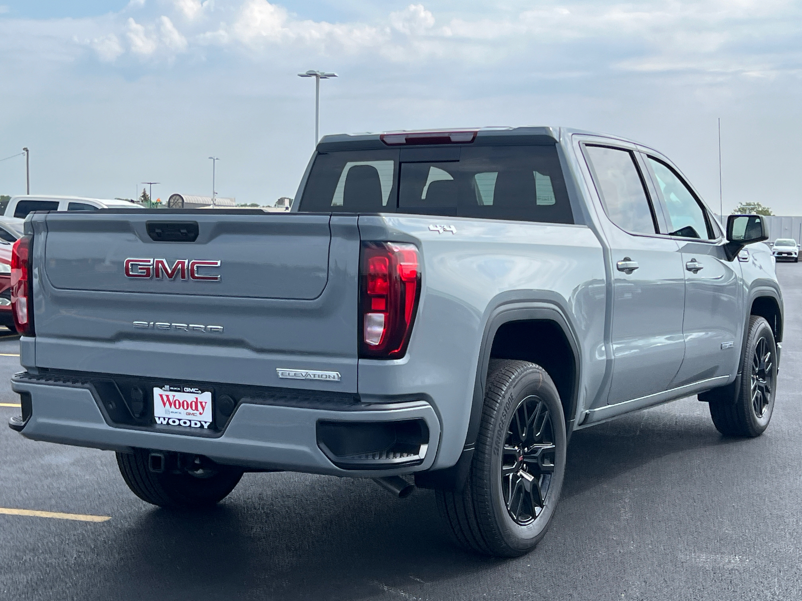 2024 GMC Sierra 1500 Elevation 8