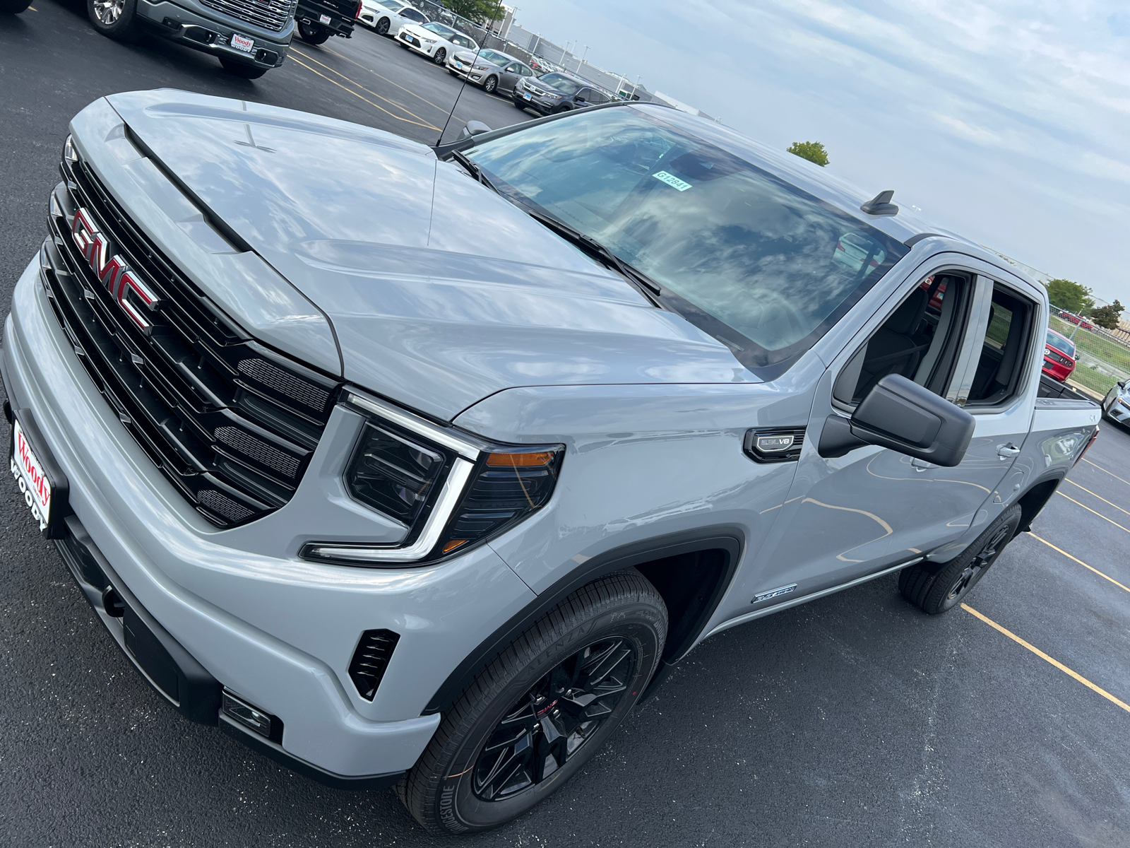 2024 GMC Sierra 1500 Elevation 10