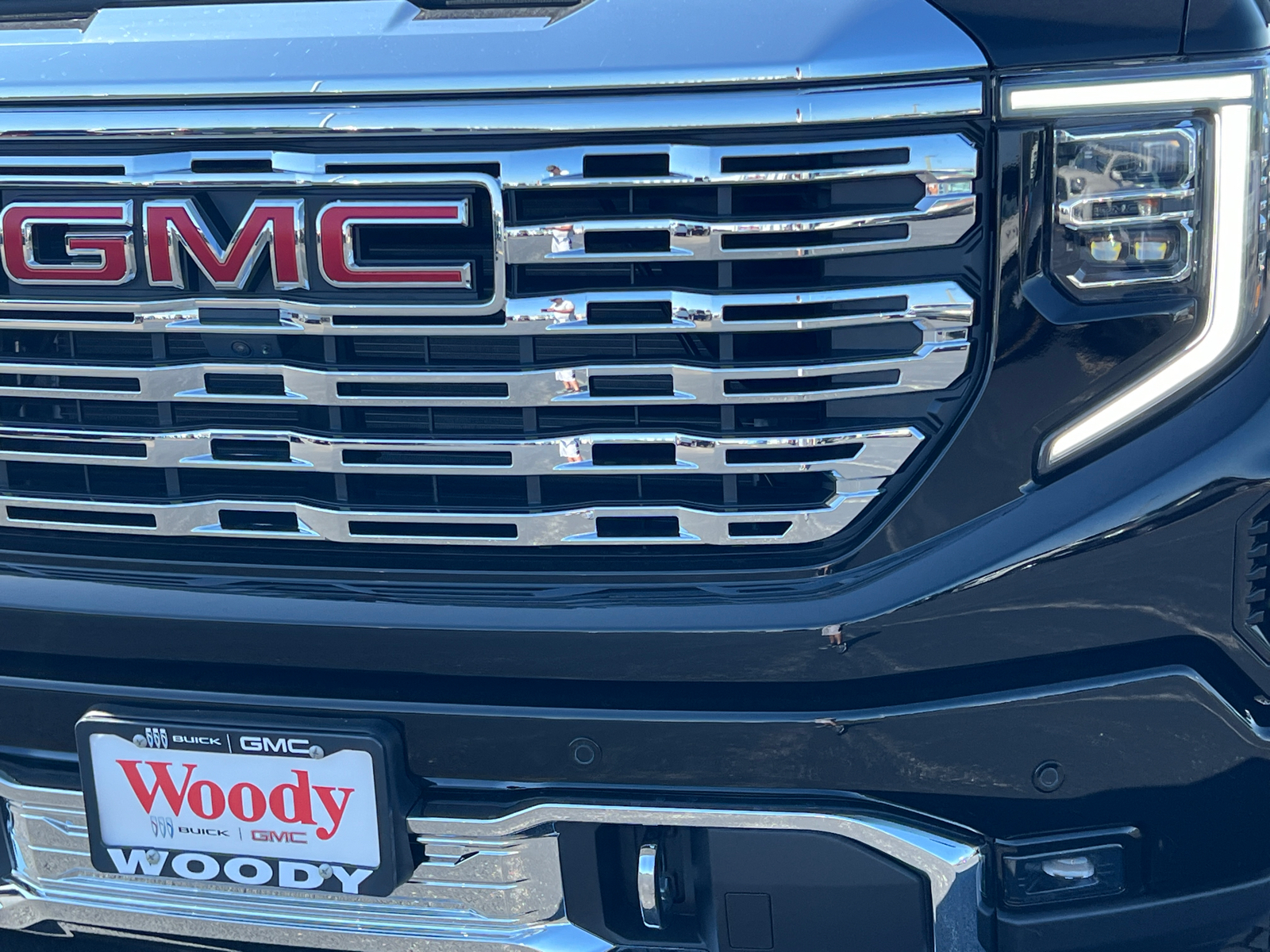 2024 GMC Sierra 1500 Denali 11