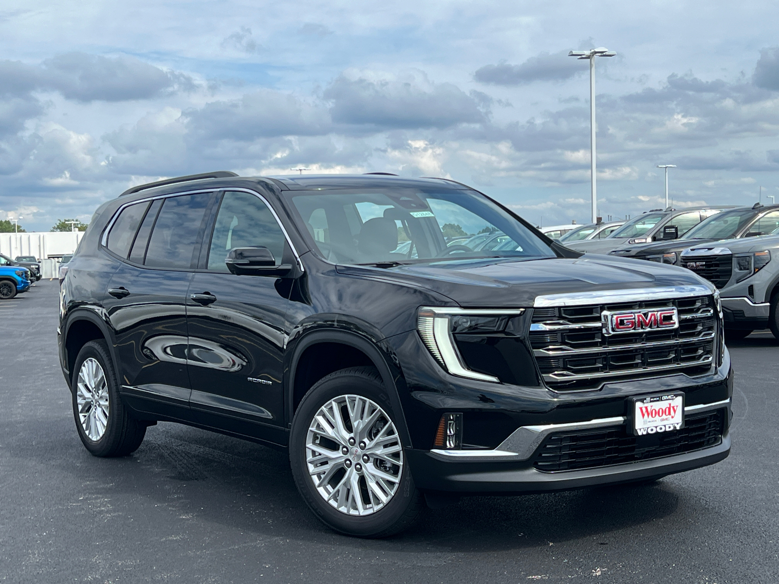 2024 GMC Acadia Elevation 2