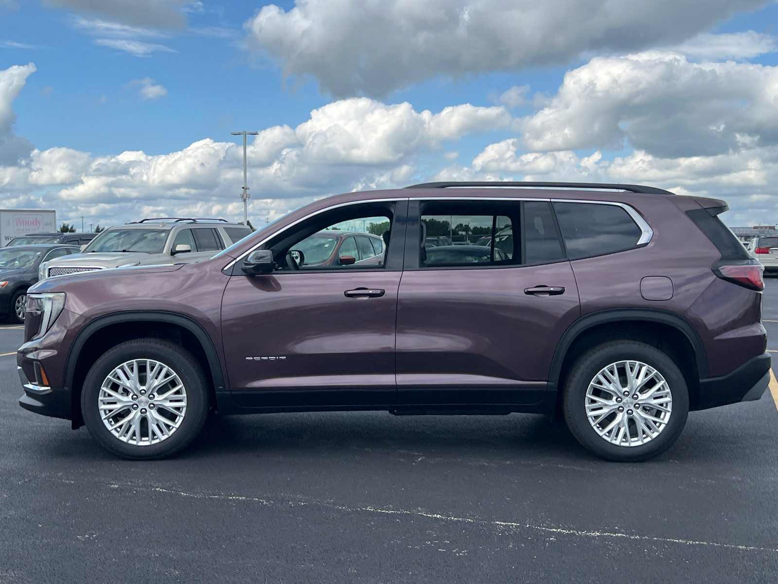 2024 GMC Acadia Elevation 5