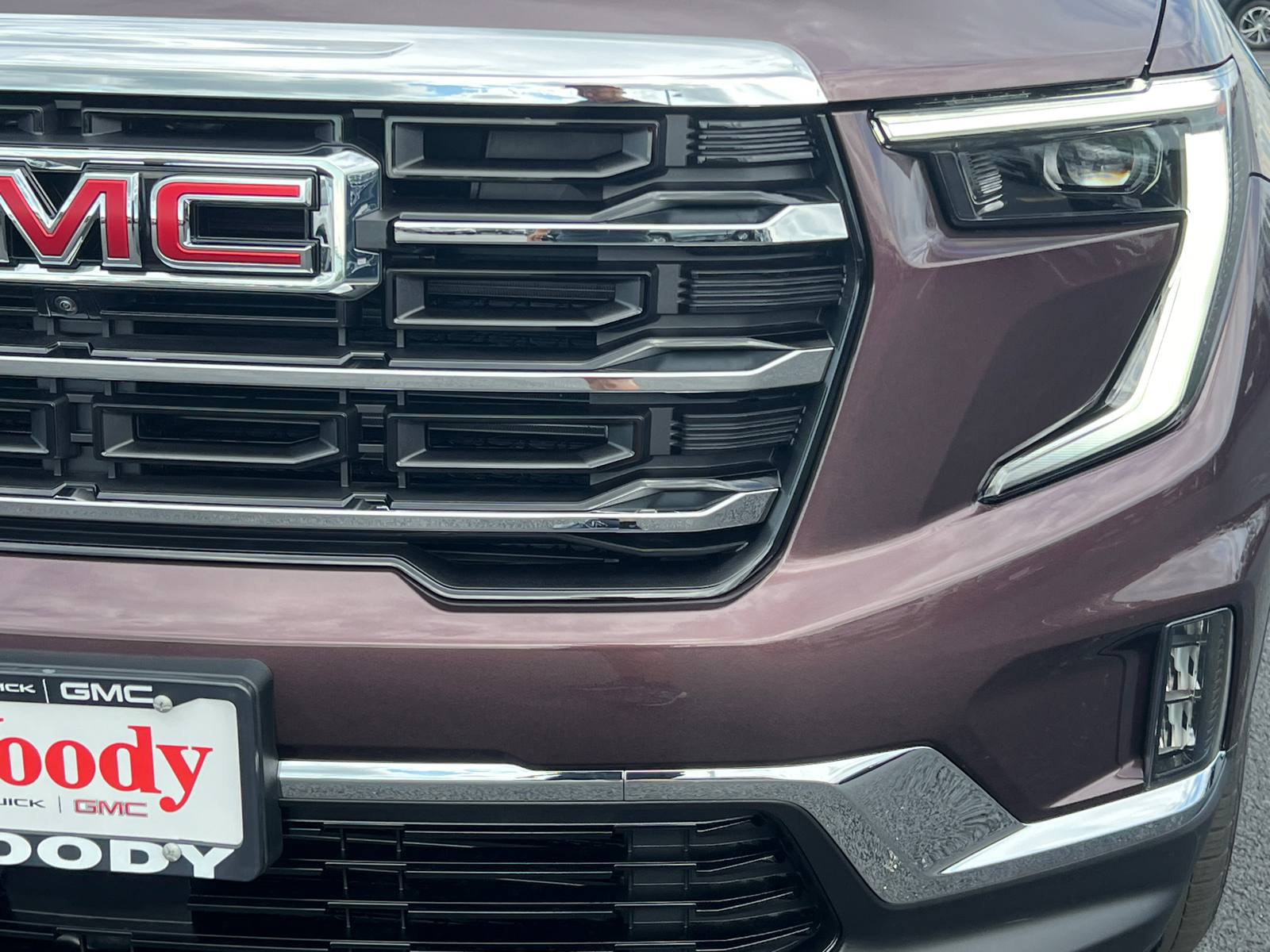 2024 GMC Acadia Elevation 11