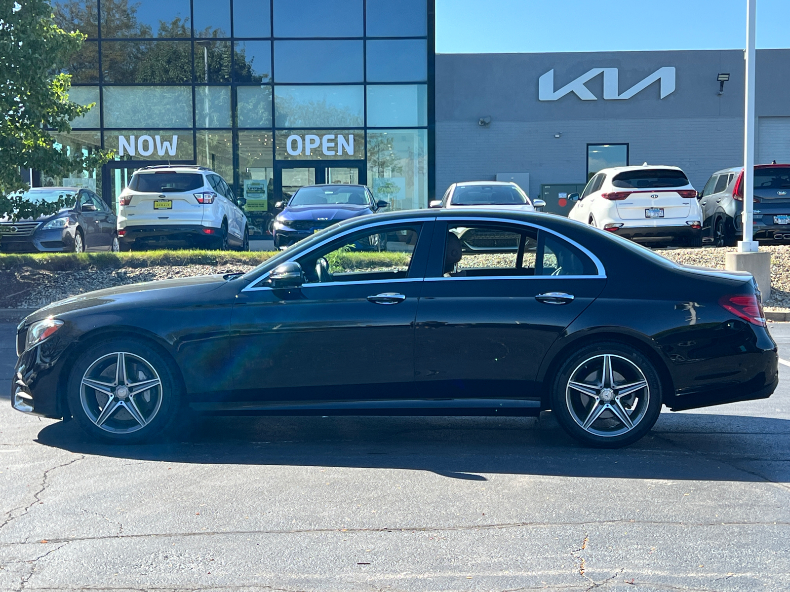 2017 Mercedes-Benz E-Class E 300 5