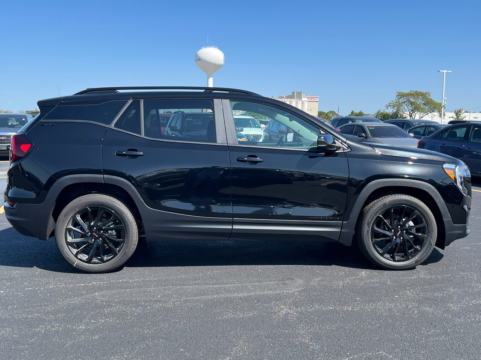 2024 GMC Terrain SLE 9