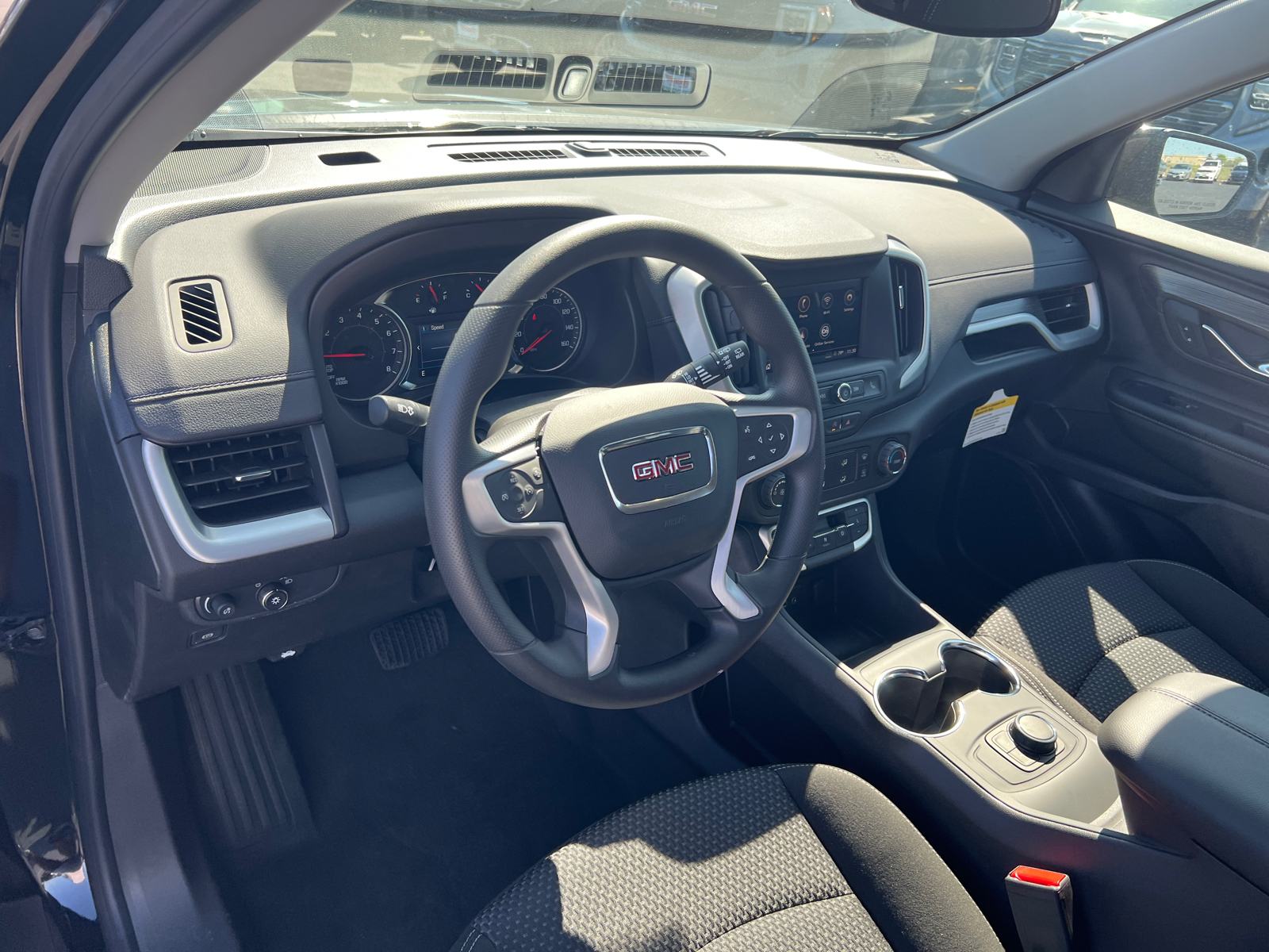 2024 GMC Terrain SLE 19