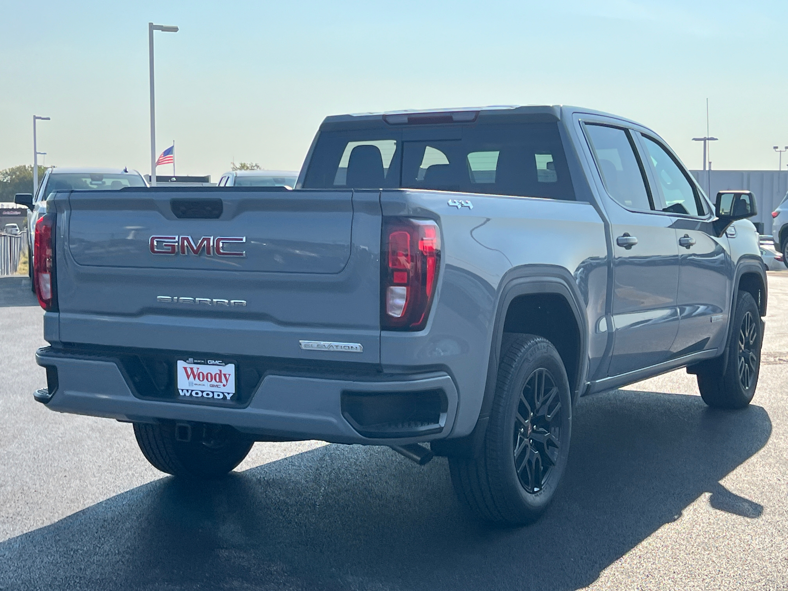 2024 GMC Sierra 1500 Elevation 8