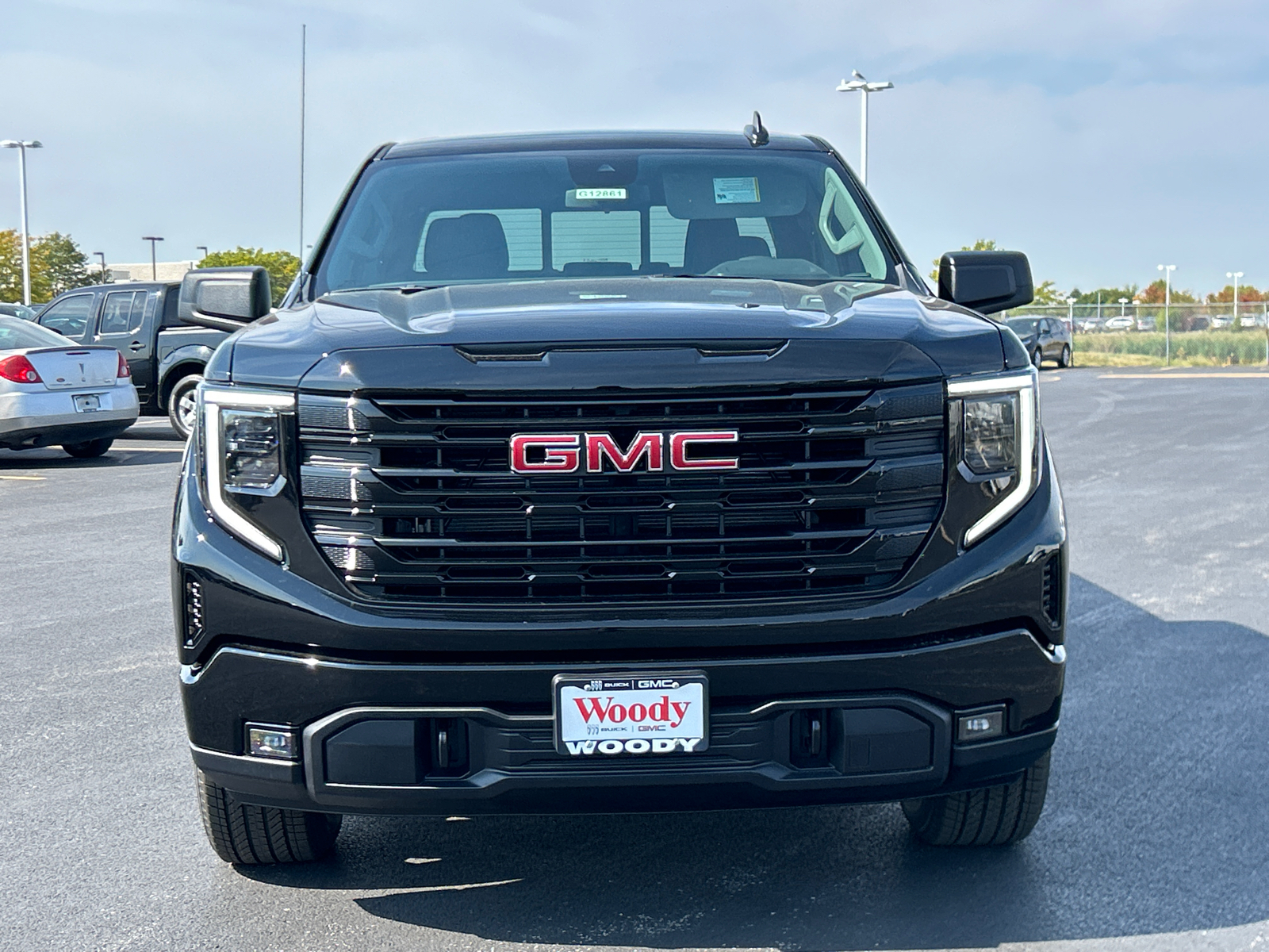 2024 GMC Sierra 1500 Elevation 3