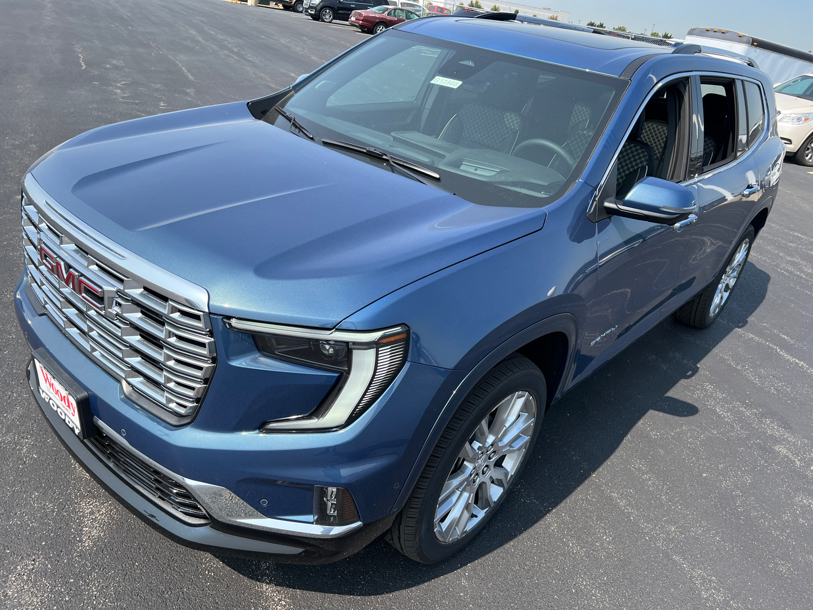 2024 GMC Acadia Denali 10